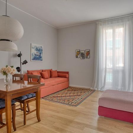 Joivy Lovely Apt, Easy Access To Centre Apartment มิลาน ภายนอก รูปภาพ