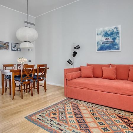 Joivy Lovely Apt, Easy Access To Centre Apartment มิลาน ภายนอก รูปภาพ