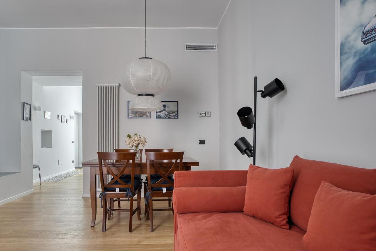 Joivy Lovely Apt, Easy Access To Centre Apartment มิลาน ภายนอก รูปภาพ