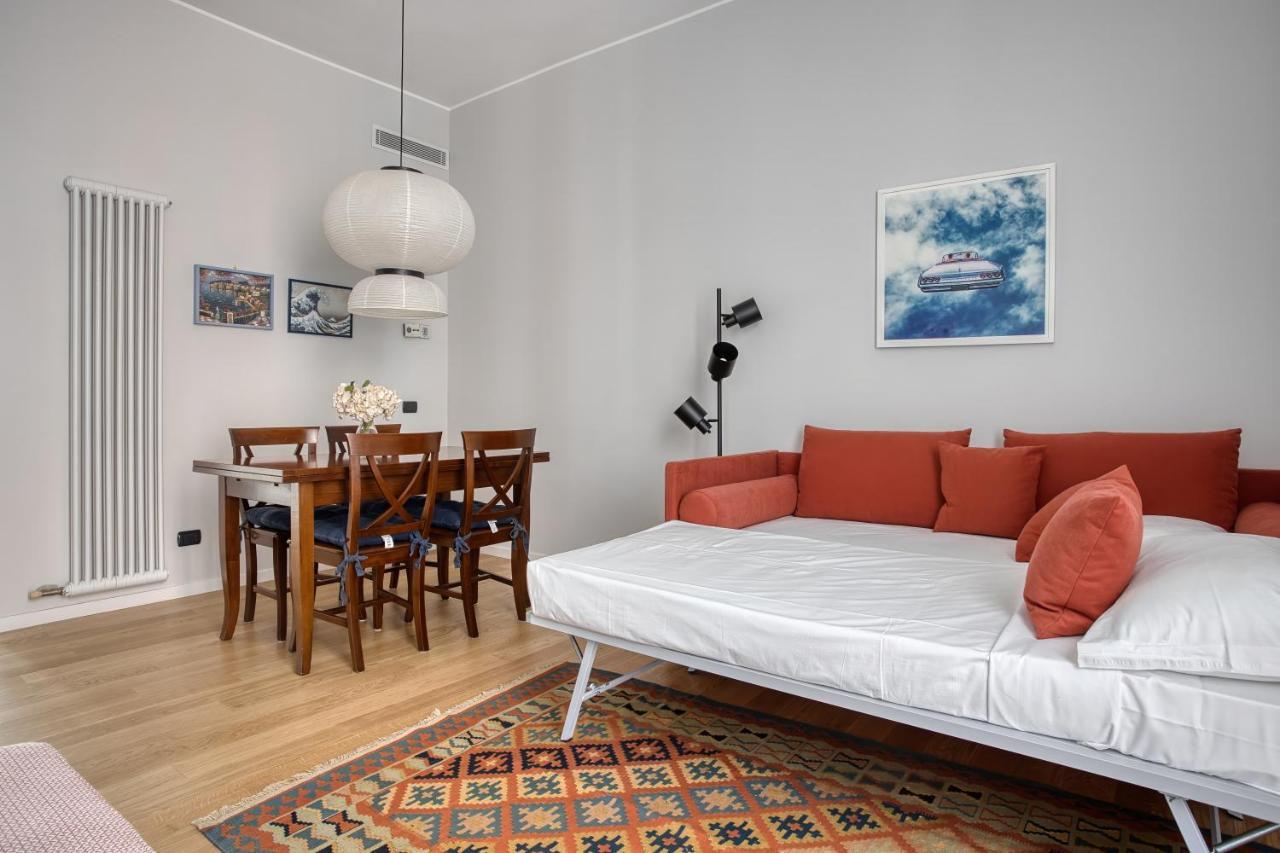 Joivy Lovely Apt, Easy Access To Centre Apartment มิลาน ภายนอก รูปภาพ