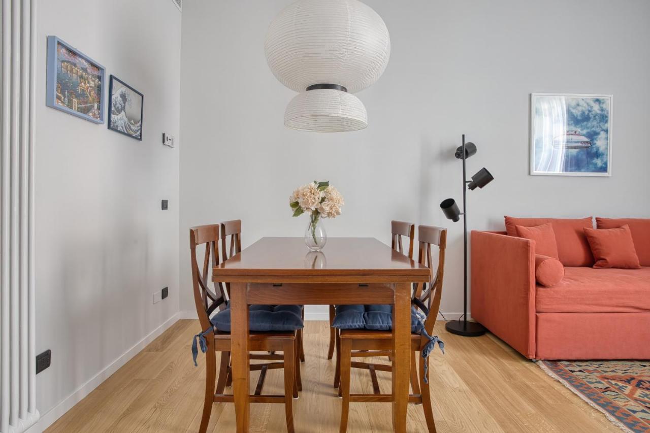 Joivy Lovely Apt, Easy Access To Centre Apartment มิลาน ภายนอก รูปภาพ