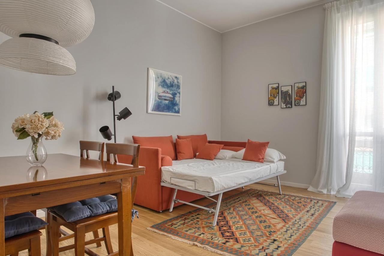 Joivy Lovely Apt, Easy Access To Centre Apartment มิลาน ภายนอก รูปภาพ