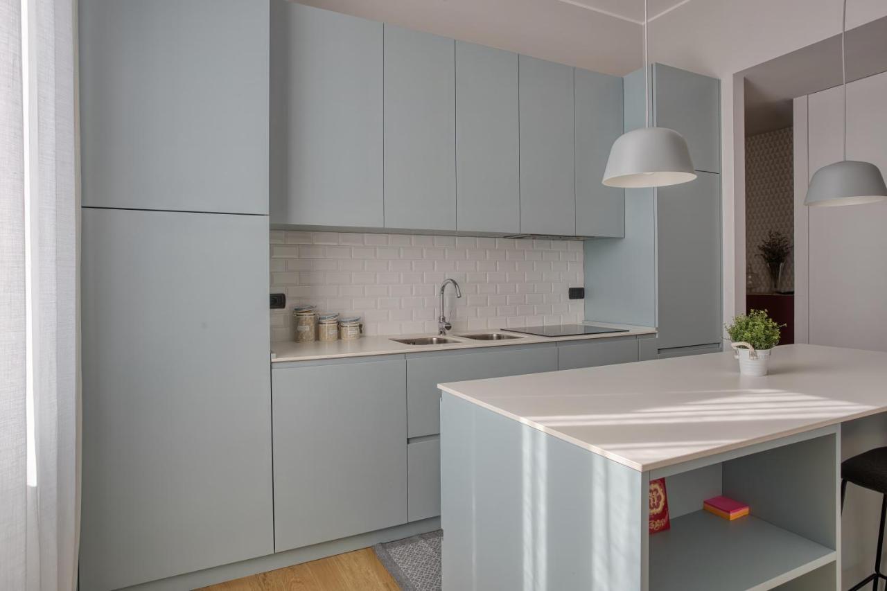 Joivy Lovely Apt, Easy Access To Centre Apartment มิลาน ภายนอก รูปภาพ